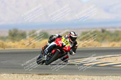 media/Jan-16-2022-CVMA (Sun) [[7f3d92989d]]/Race 3 Amateur Supersport Middleweight/